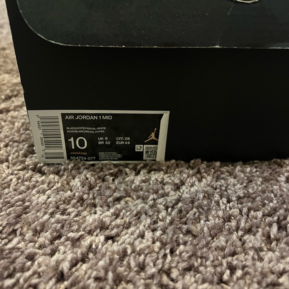 nike air jordan blue black and white